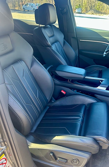 Audi E-Tron S 2022 photo 5