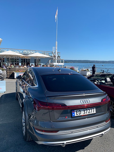 Audi E-Tron S 2022 photo 2