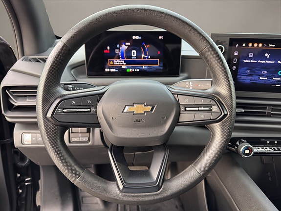 Chevrolet Silverado EV 10 of 27