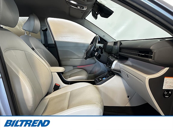 Hyundai Kona 12 of 21