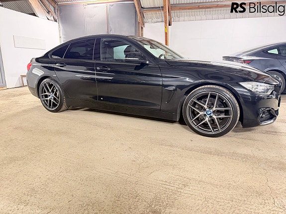 BMW 430i 9 of 30