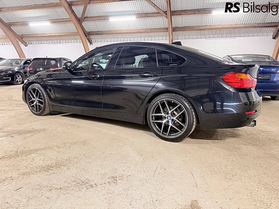 BMW 430i 16 of 30