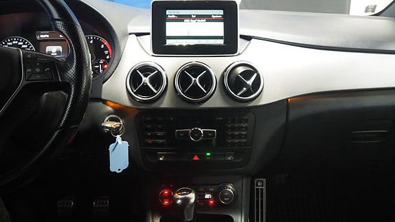 Mercedes-Benz 180 B 17 of 19