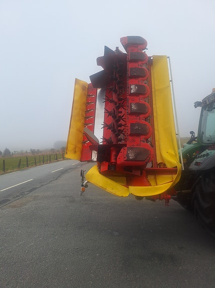 Pøttinger Novacat 302 ED 2022, kr 189 000,-