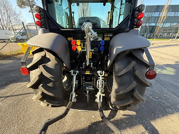 Deutz Fahr 3060D 4 of 10