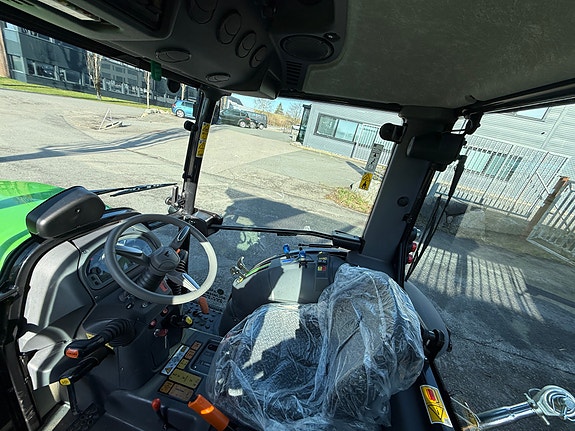 Deutz Fahr 3060D 8 of 10