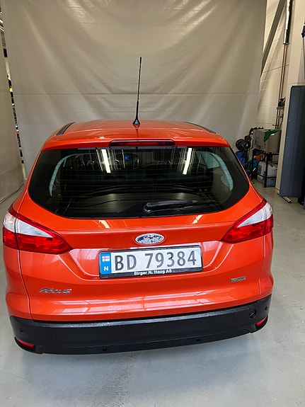 Ford Focus 8 of 13