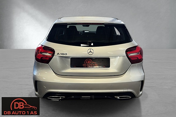 Mercedes-Benz A-Klasse 4 of 5