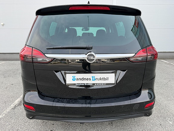 Opel Zafira Tourer 4 of 5