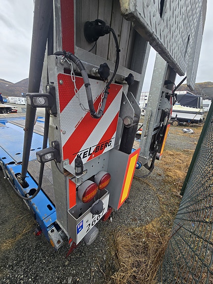 Volvo FM  460 27 of 30