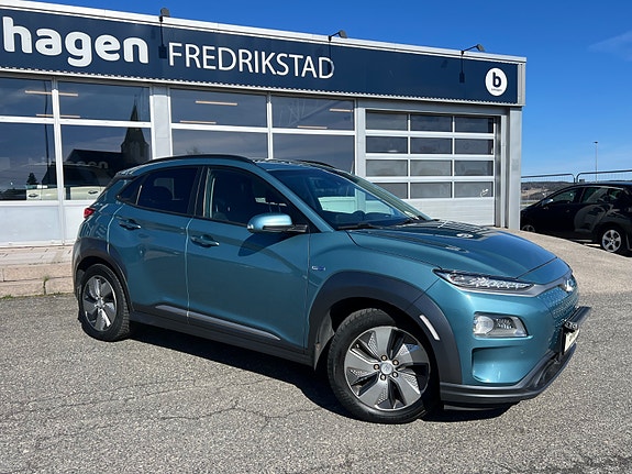Hyundai Kona 2 of 5