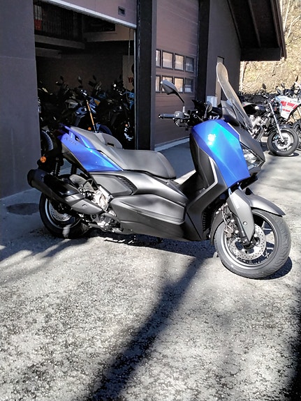 Yamaha XMAX 300