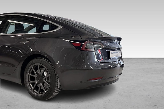 Tesla Model 3 7 hos Sommerseth