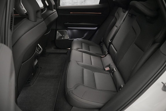 Polestar 3 28 of 30