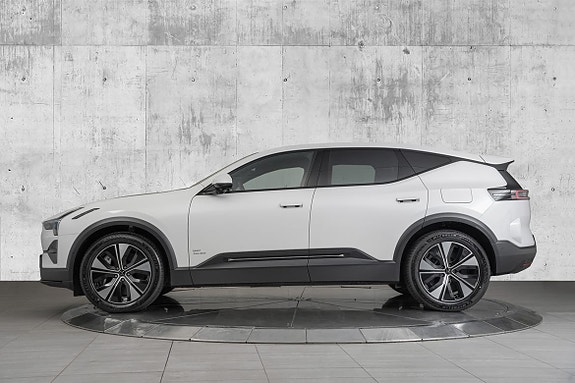 Polestar 3 13 of 30