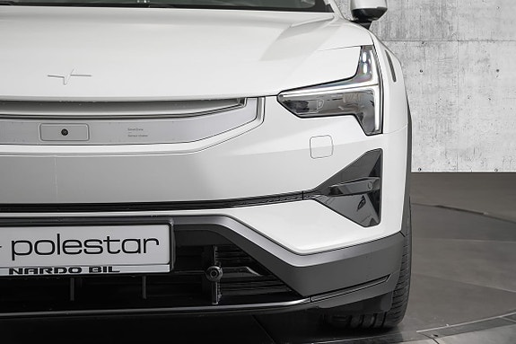 Polestar 3 4 of 30