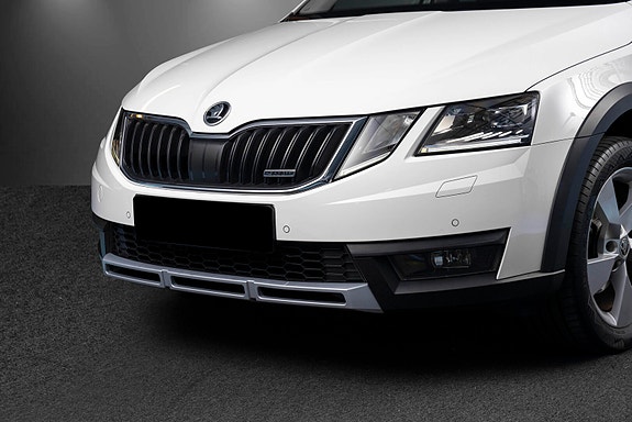 Skoda Octavia Scout 2 of 30