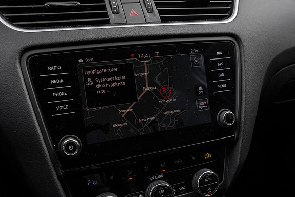 Skoda Octavia Scout 15 of 30