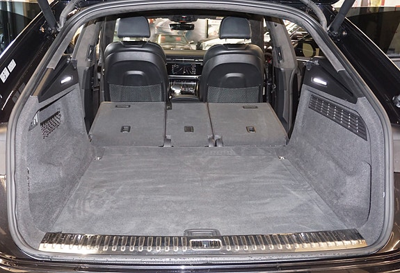 Audi Q8 20 of 30