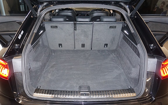 Audi Q8 19 of 30