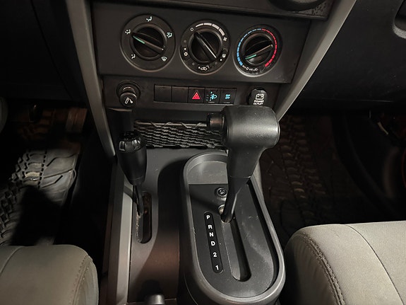 Jeep Wrangler 27 of 30