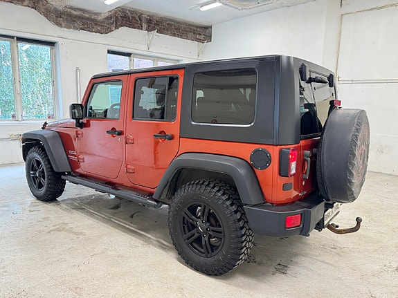 Jeep Wrangler 20 of 30