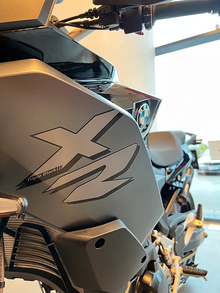 BMW F 900 XR - Alt utstyr! Inkl. sidevesker. 2 of 5