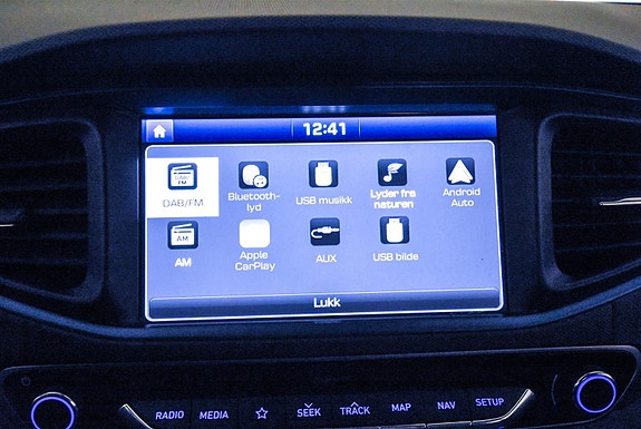 Hyundai IONIQ 20 of 28