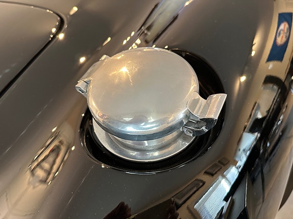 AC Cobra 8 of 30