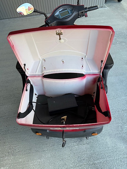 Product image 7 of 9