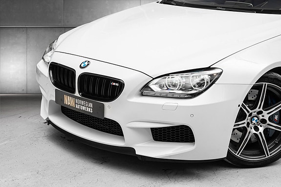BMW M6 2 of 5