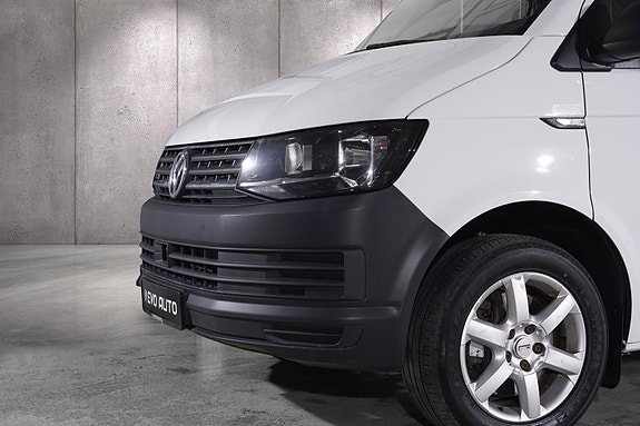 Volkswagen Transporter 3 of 5