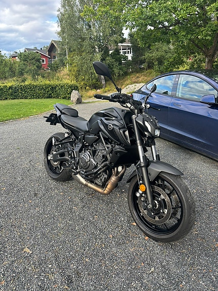 Yamaha MT-07 6 of 9