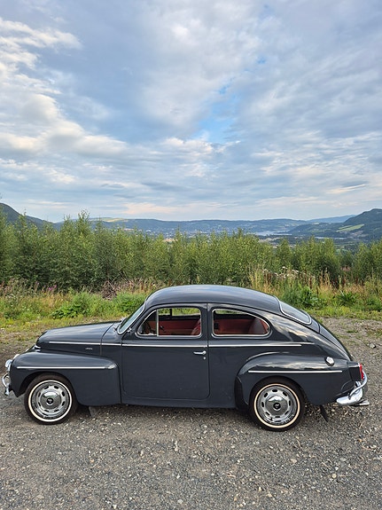 Volvo PV 8 of 19