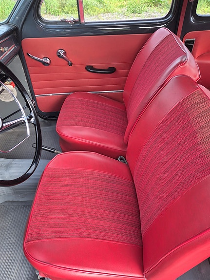 Volvo PV 9 of 19