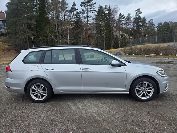 Volkswagen Golf VII 4 of 5