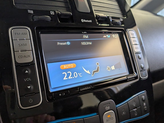Nissan Leaf 29 of 30