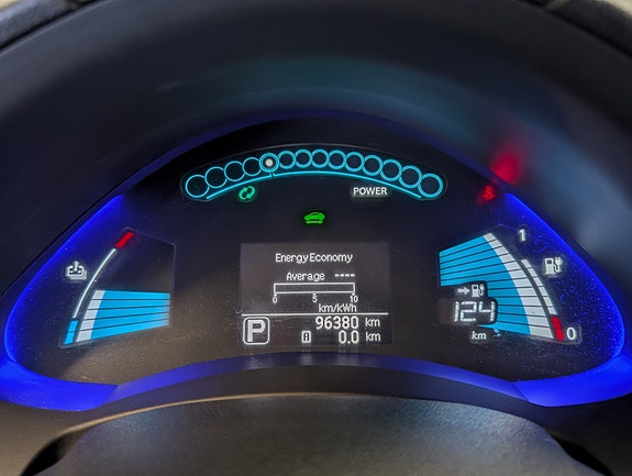 Nissan Leaf 21 of 30