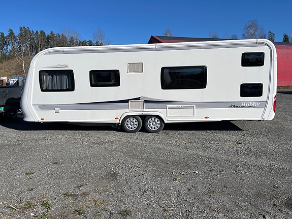 Hobby 650 KFU PRESTIGE/ HELAUTOMATISK MOVER/GULVVARME/BATTERIPAKKE/FUKTTEST/+++FINANS..