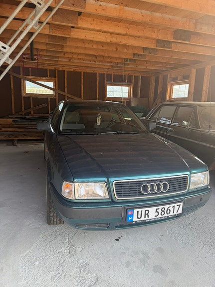 Audi 80 2 of 5