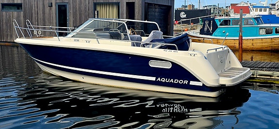 1999 Agauador 25WA med Volvo Penta Kad 43
