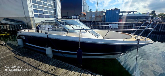 1999 Agauador 25WA med Volvo Penta Kad 43 17 of 25