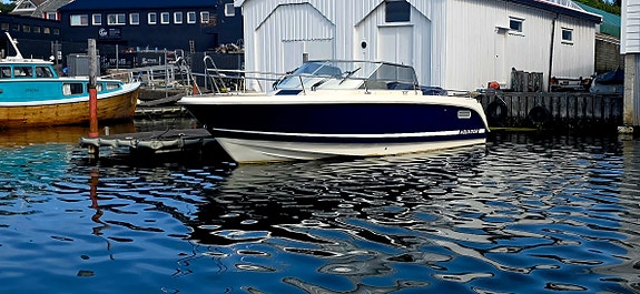 1999 Agauador 25WA med Volvo Penta Kad 43 3 of 25