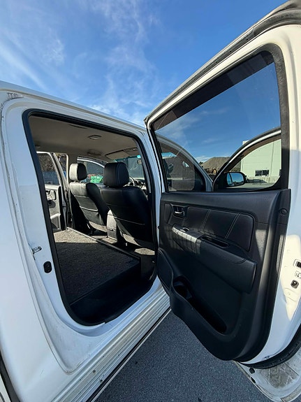 Toyota HiLux 5 of 11