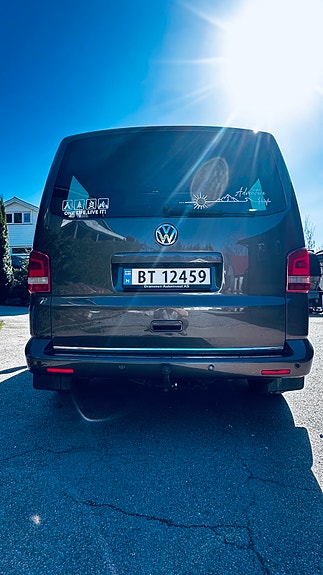 Volkswagen Multivan 6 of 30