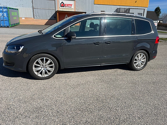 Volkswagen Sharan 8 of 30