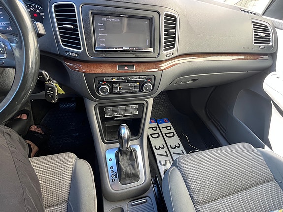 Volkswagen Sharan 18 of 30