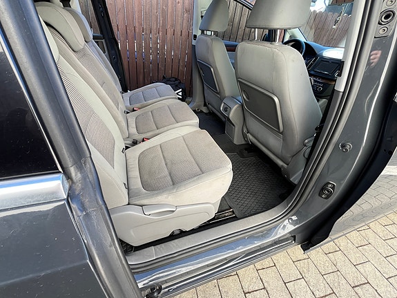 Volkswagen Sharan 25 of 30