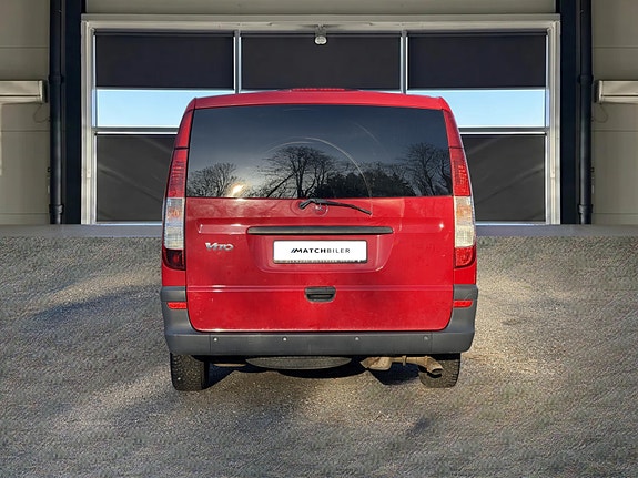 Mercedes-Benz Vito 113 4 of 5