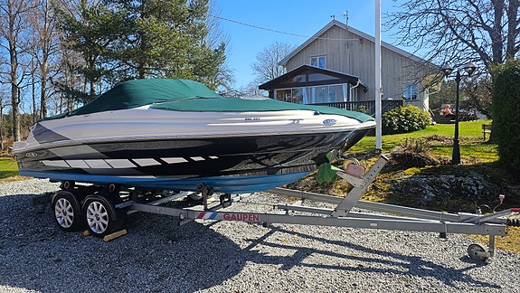Sea-Ray 190 Sundeck 2 of 5